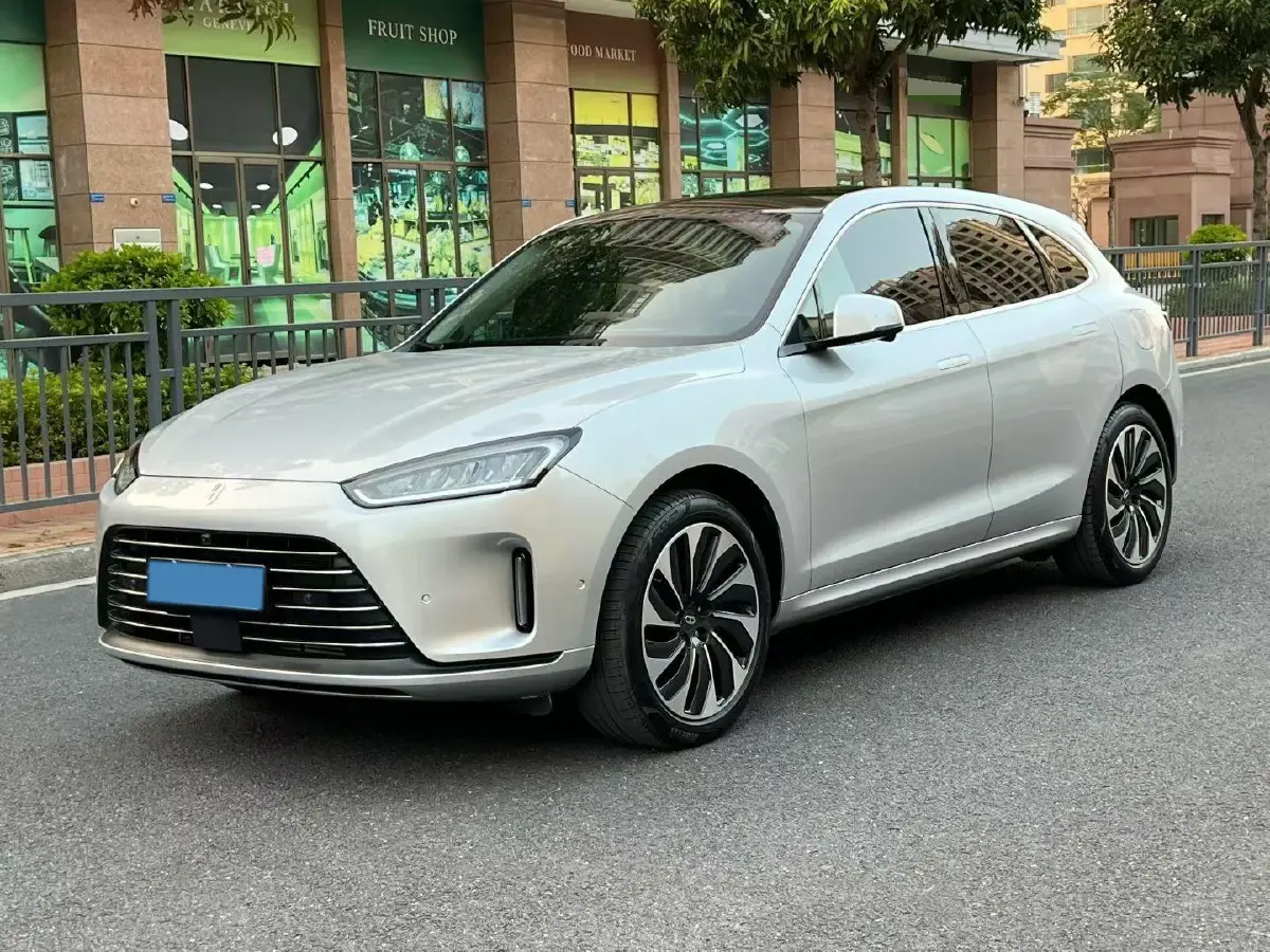 2022 AITO AITO M5 Range Extended 125HP REEV 40KWH