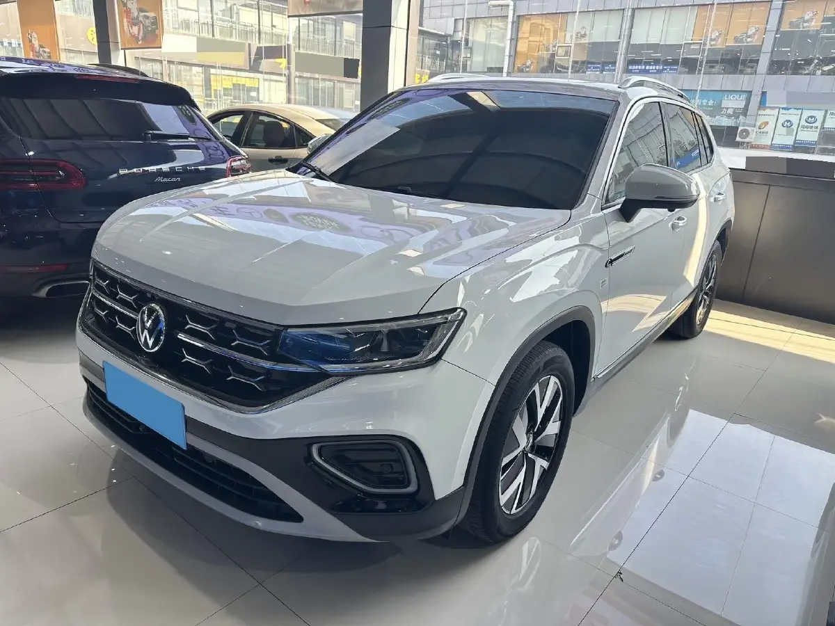 2023 Volkswagen Tayron 1.4T 150HP L4 7DCT