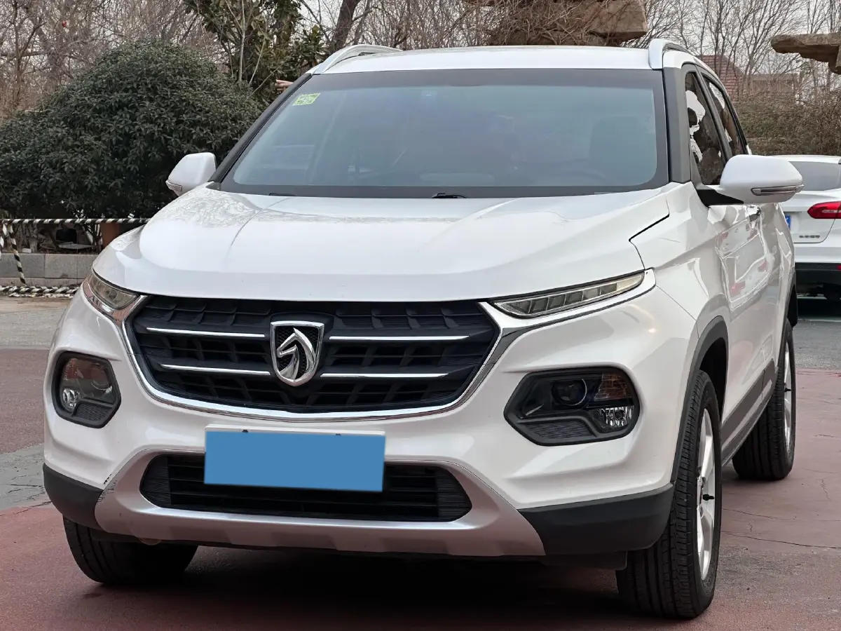 2017 BaoJun 510 1.5L 112HP L4 6MT