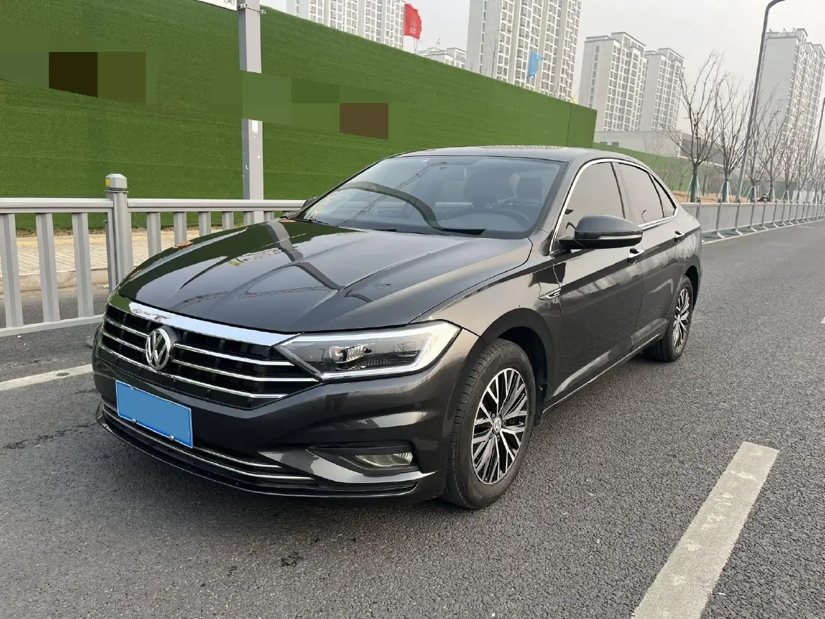 2020 Volkswagen Sagitar 1.2T 116HP L4 7DCT