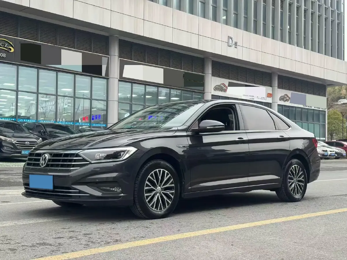 2021 Volkswagen Sagitar 1.4T 150HP L4 7DCT