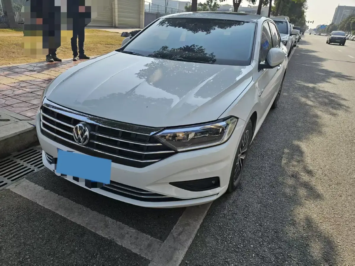 2020 Volkswagen Sagitar 1.4T 150HP L4 7DCT