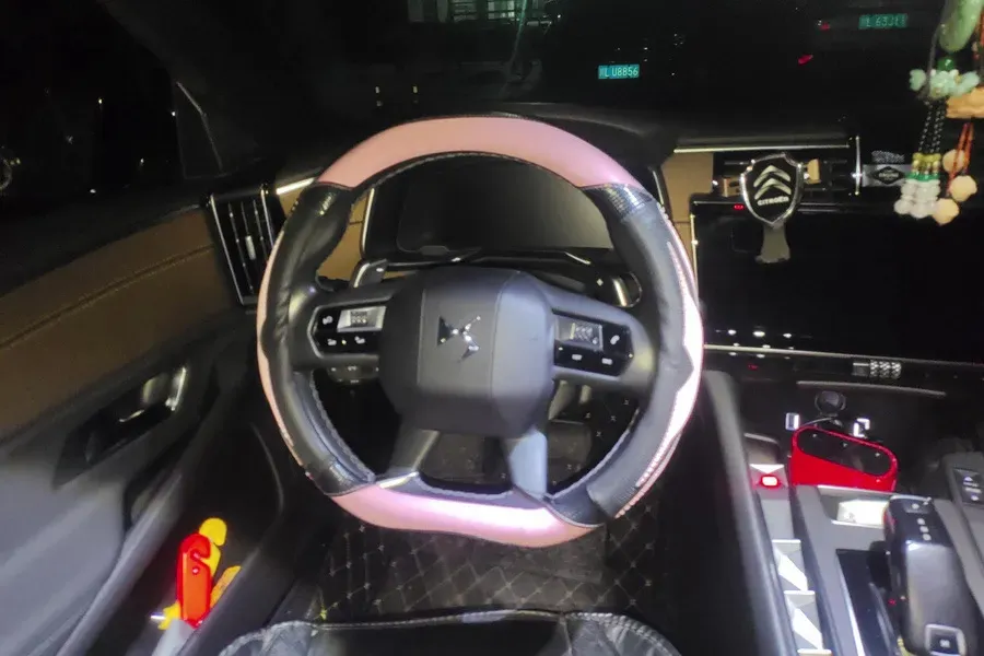 2021 Ford New Era Transit 2.2T 140HP L4 6AMT,autocango,china used car exporter,china ev exporter,chinese used car exporter,chinese used ev exporter