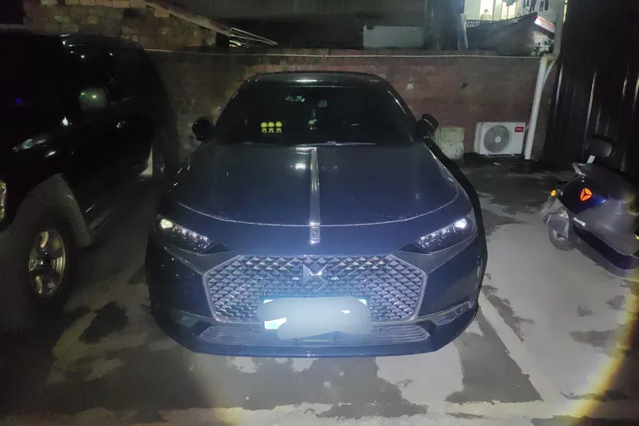 2021 Ford New Era Transit 2.2T 140HP L4 6AMT,autocango,china used car exporter,china ev exporter,chinese used car exporter,chinese used ev exporter