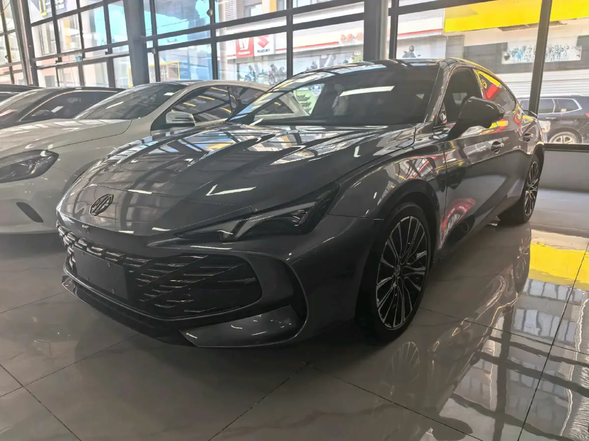 2023 MG 7 2.0T 261HP L4 9AT