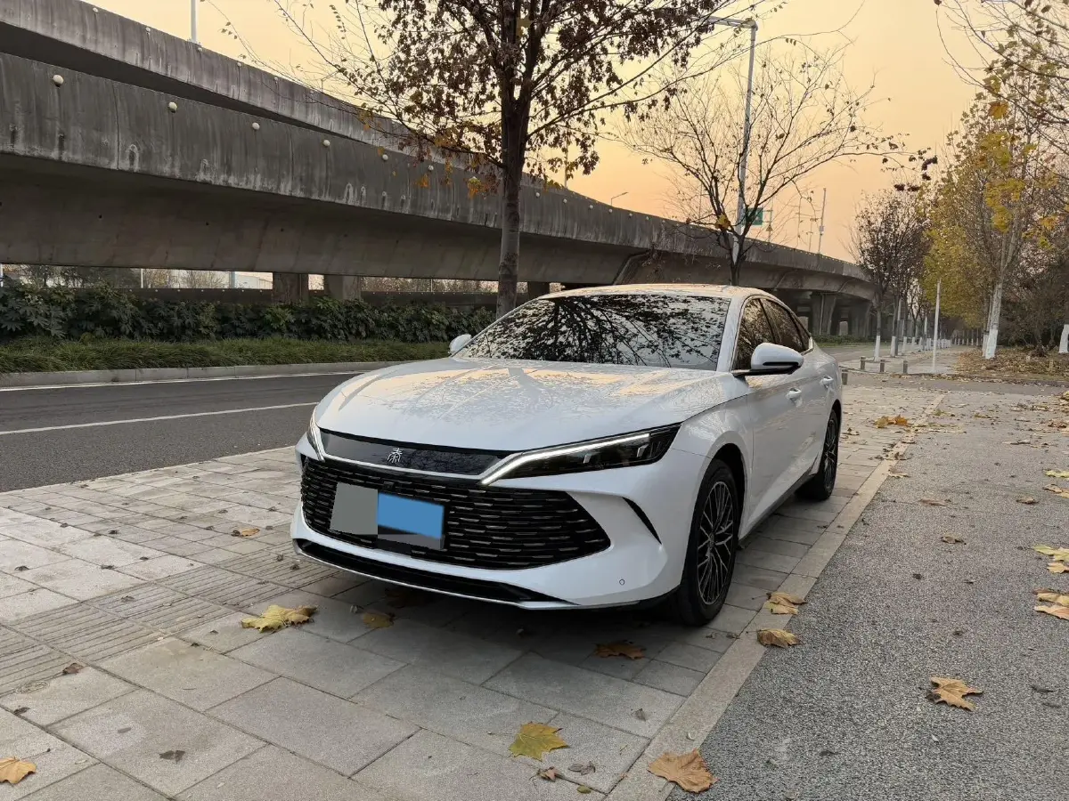 2024 BYD QinL 1.5L 101HP L4 E-CVT PHEV 15.87KWH