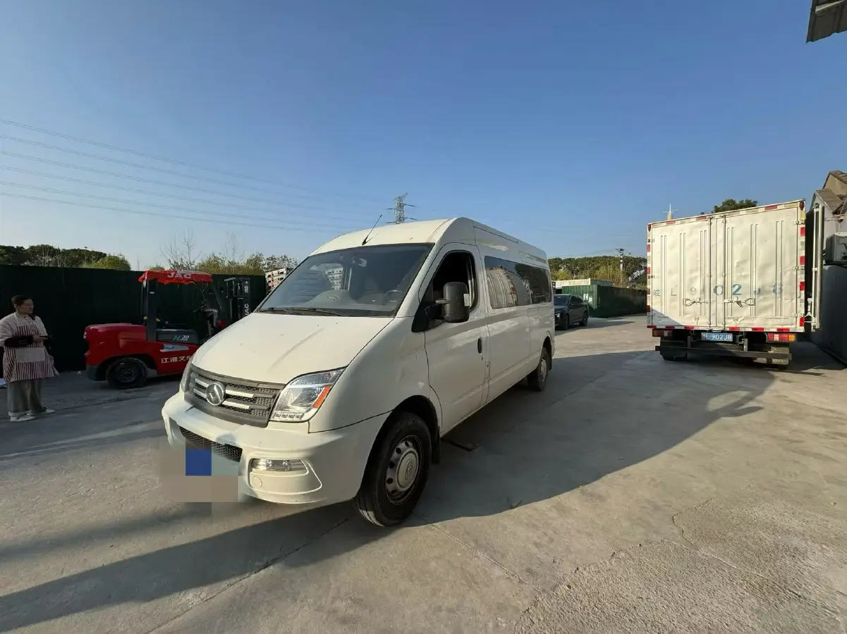 2021 MAXUS XinTu V80 2.0T 127HP L4 6MT