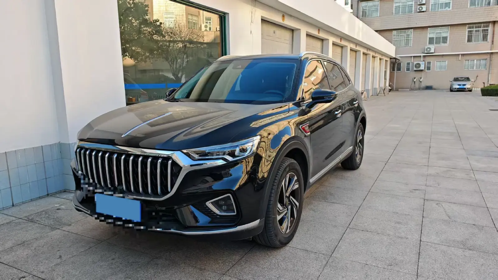 2022 HongQi HS5 2.0T 224HP L4 6AT