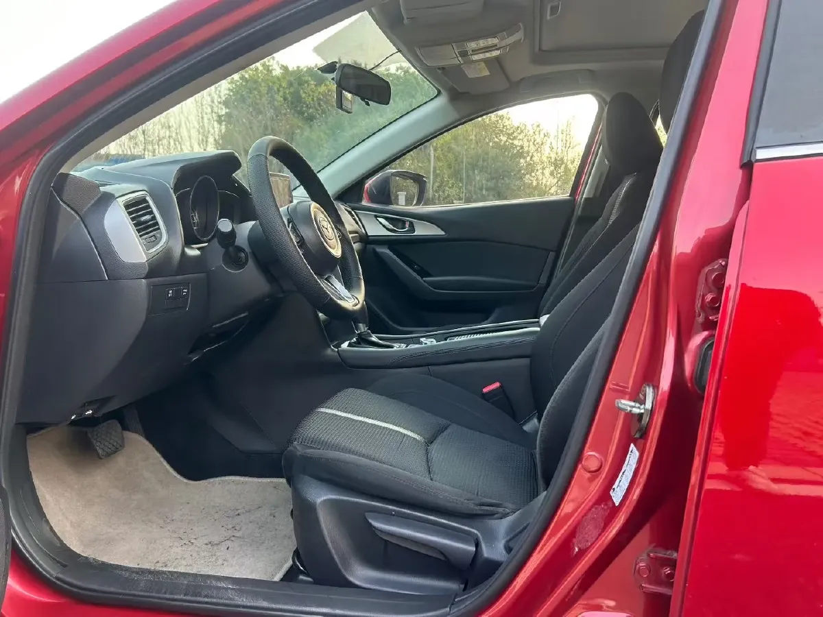 2017 Mazda 3 Axela 1.5L 117HP L4 6AT,autocango,china used car exporter,china ev exporter,chinese used car exporter,chinese used ev exporter