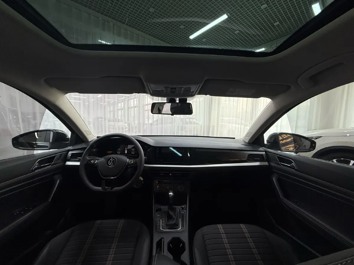 2022 Volkswagen Sagitar 1.2T 116HP L4 7DCT,autocango,china used car exporter,china ev exporter,chinese used car exporter,chinese used ev exporter