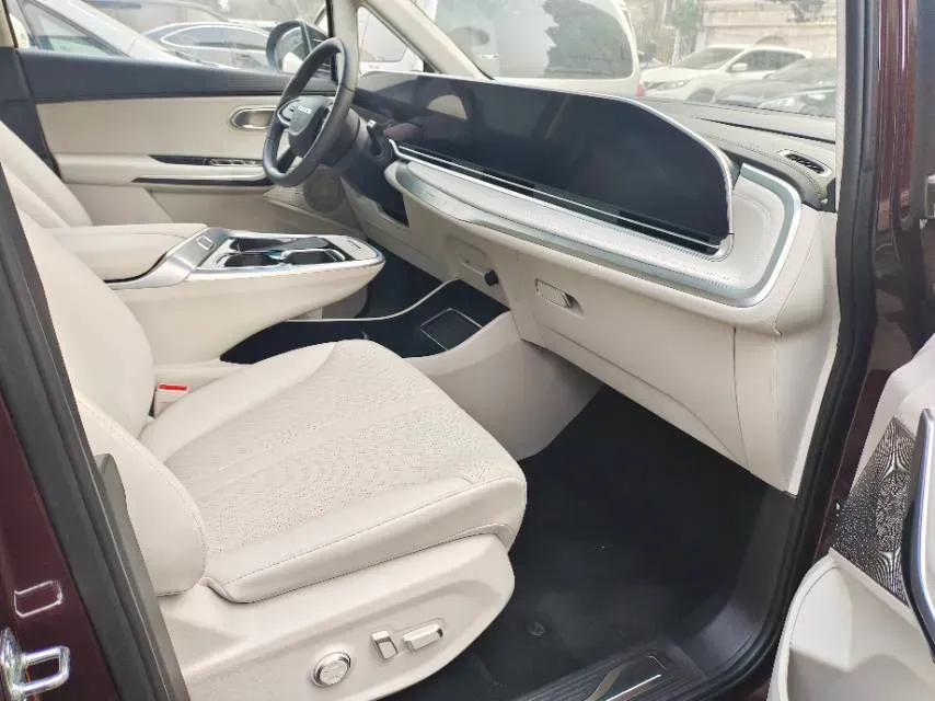 2024 MAXUS DaJia 9 1.5T 150HP L4 1DHT PHEV 24.7KWH,autocango,china used car exporter,china ev exporter,chinese used car exporter,chinese used ev exporter