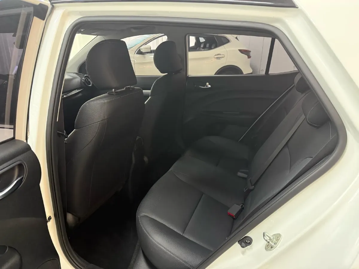 2021 Kia KX1 1.4L 100HP L4 CVT,autocango,china used car exporter,china ev exporter,chinese used car exporter,chinese used ev exporter