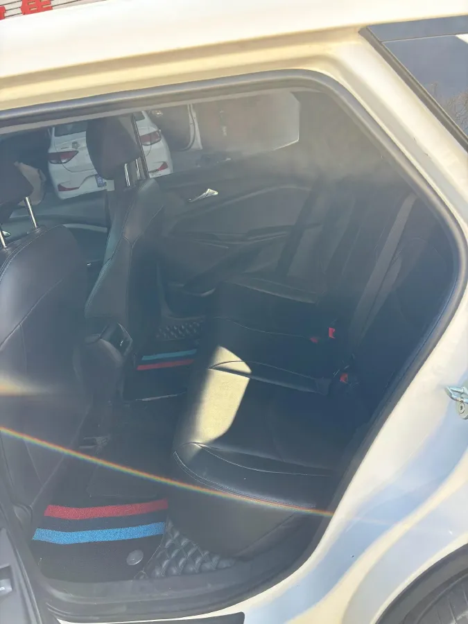 2022 Chevrolet Seeker 1.5T 184HP L4 CVT,autocango,china used car exporter,china ev exporter,chinese used car exporter,chinese used ev exporter