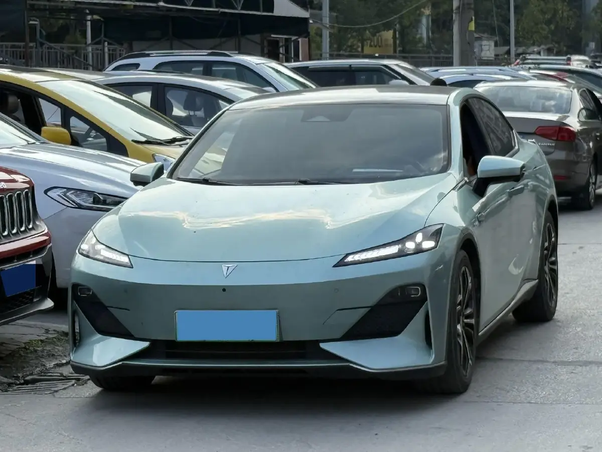 2023 Deepal SL03 1.5L 95HP L4 REEV 28.39KWH