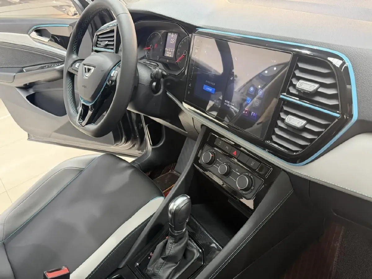 2023 Jetta VS5 1.4T 150HP L4 6AT,autocango,china used car exporter,china ev exporter,chinese used car exporter,chinese used ev exporter