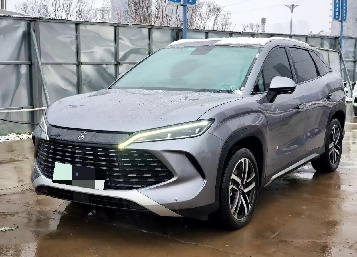 2024 BYD SongL DM-i 1.5L 101HP L4 E-CVT PHEV 18.3KWH