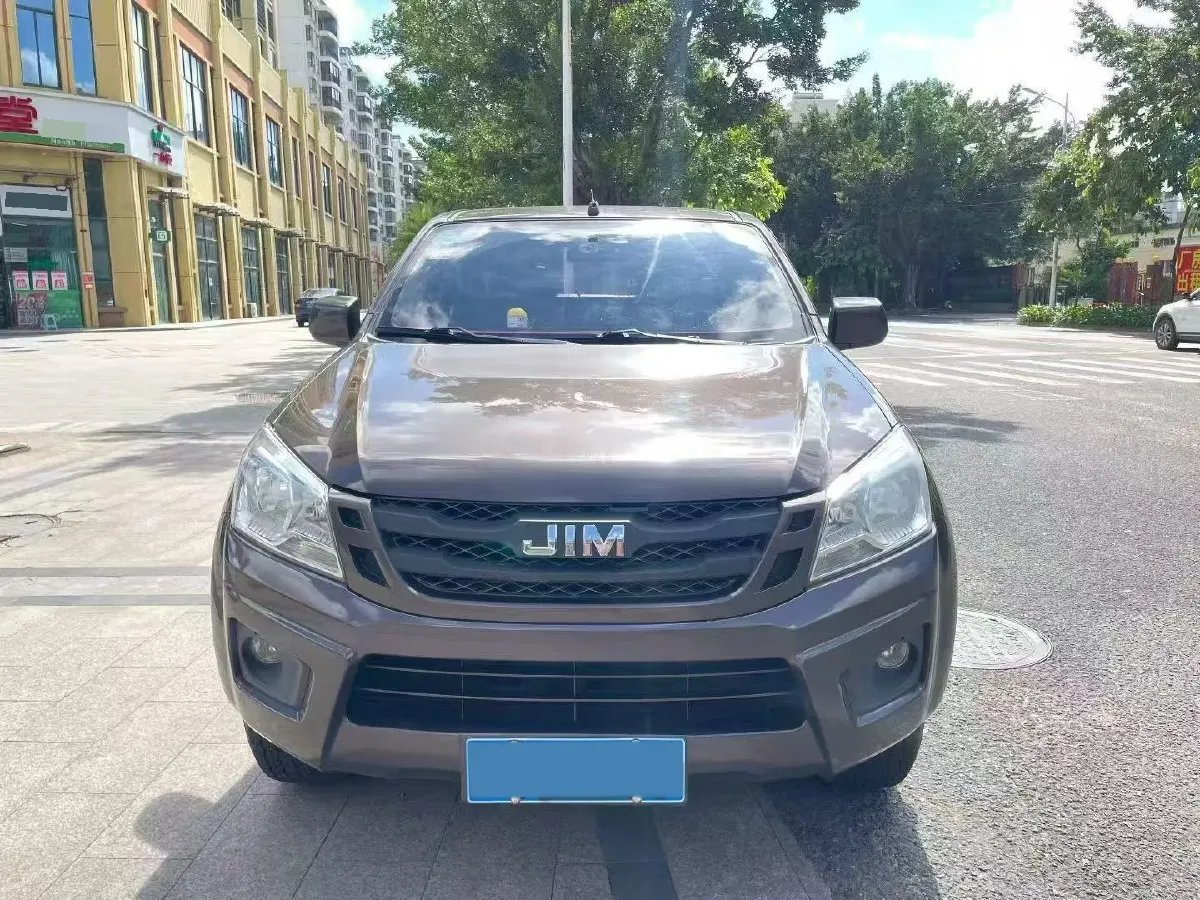 2020 JMC BaoDian 2.5T 140HP L4 5MT,autocango,china used car exporter,china ev exporter,chinese used car exporter,chinese used ev exporter