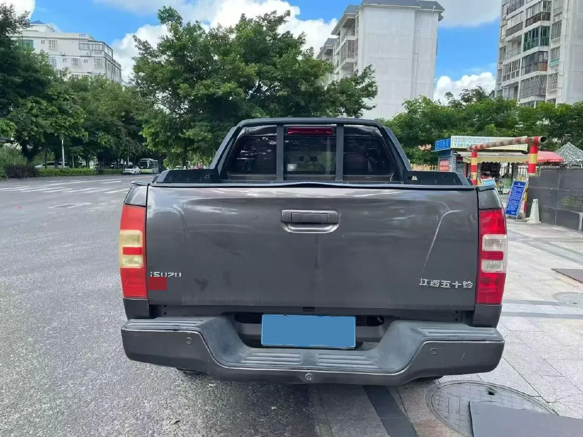 2020 JMC BaoDian 2.5T 140HP L4 5MT,autocango,china used car exporter,china ev exporter,chinese used car exporter,chinese used ev exporter