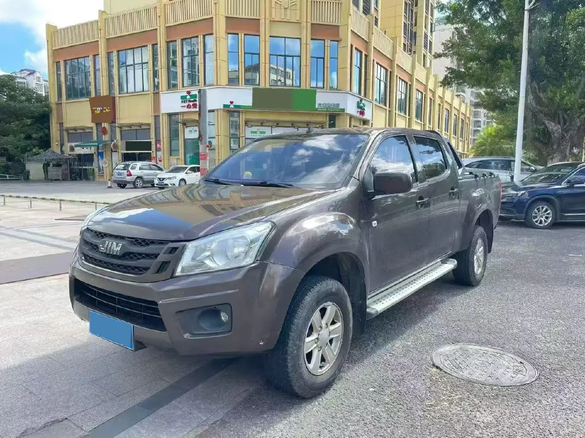 2020 JMC BaoDian 2.5T 140HP L4 5MT,autocango,china used car exporter,china ev exporter,chinese used car exporter,chinese used ev exporter