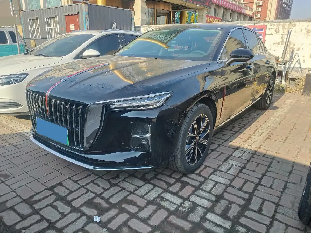 2025 HongQi H5 1.5T 150HP L4 1DHT PHEV