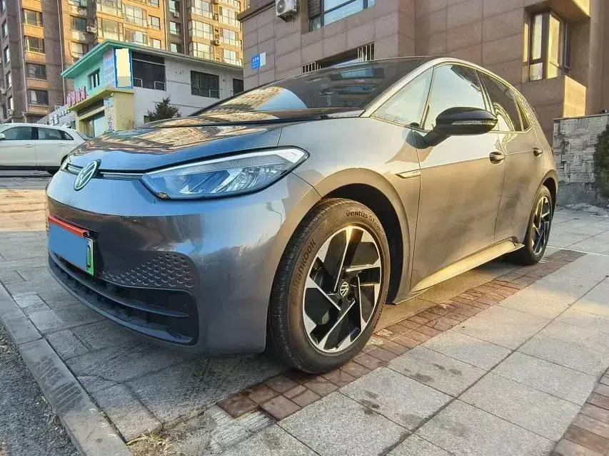 2024 Volkswagen ID.3 BEV 52.8KWH