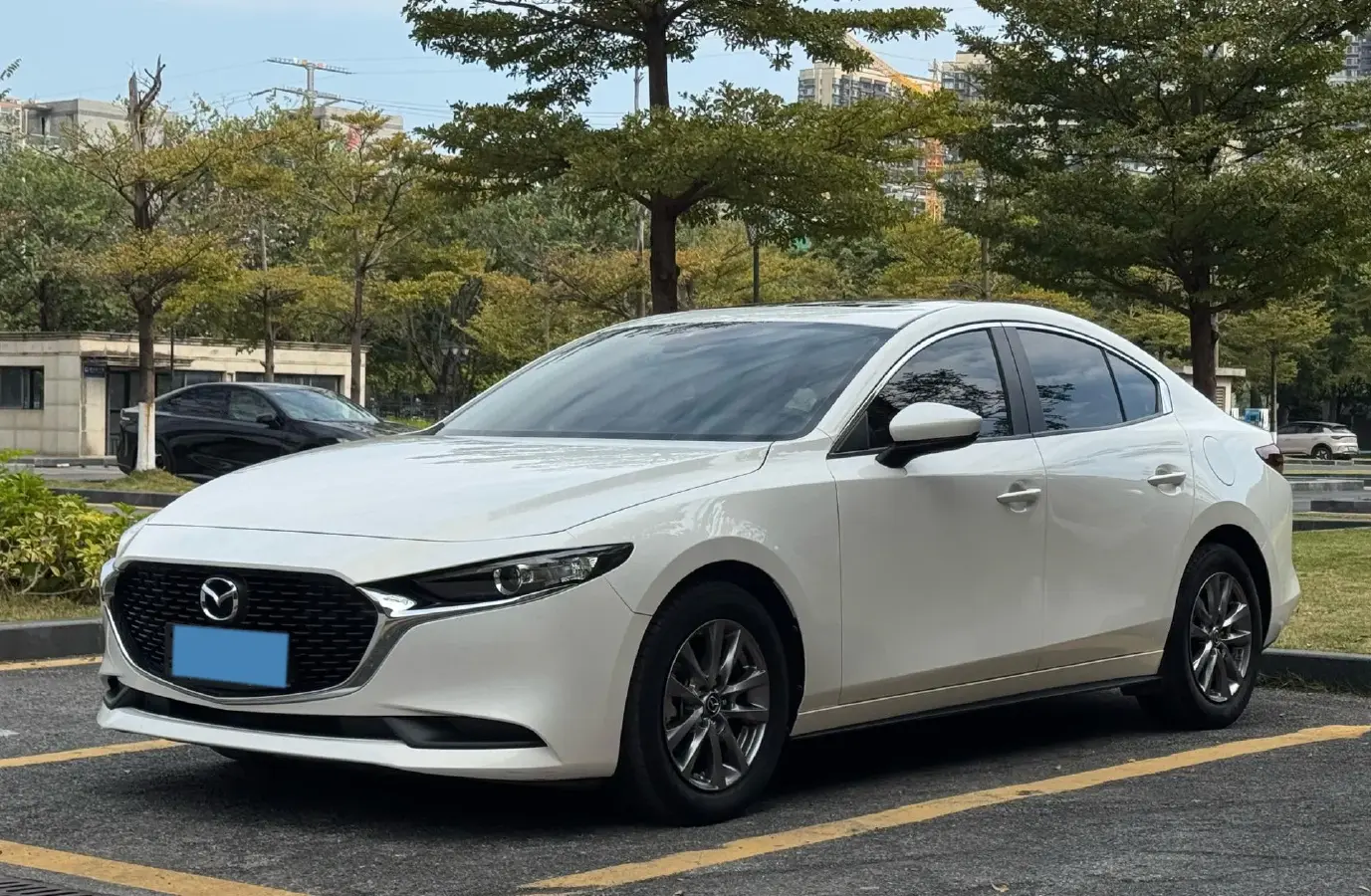 2020 Mazda 3 Axela 1.5L 117HP L4 6AT