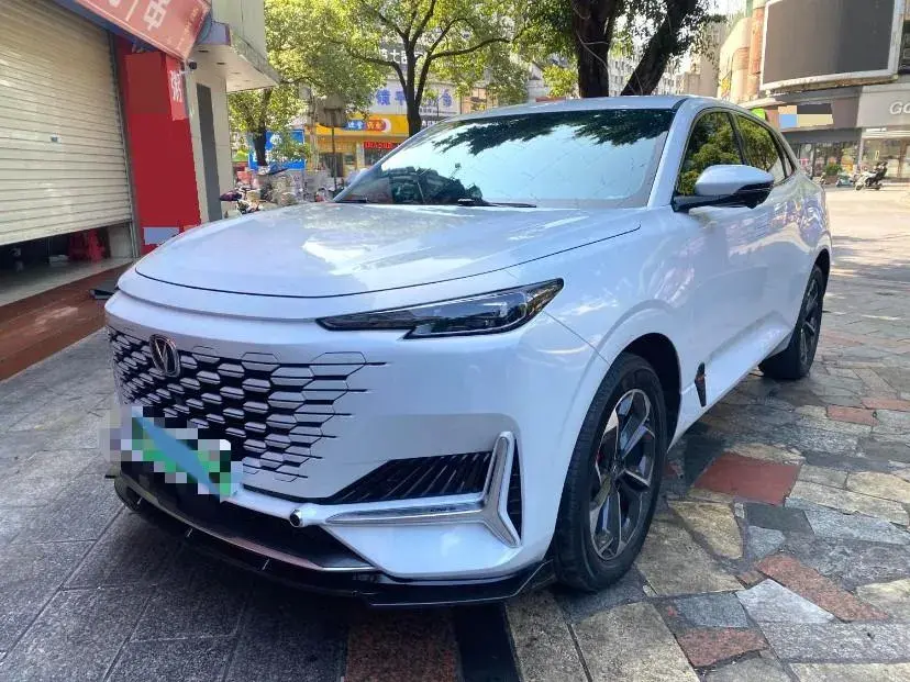 2022 Bestune T99 2.0T 224HP L4 6AT