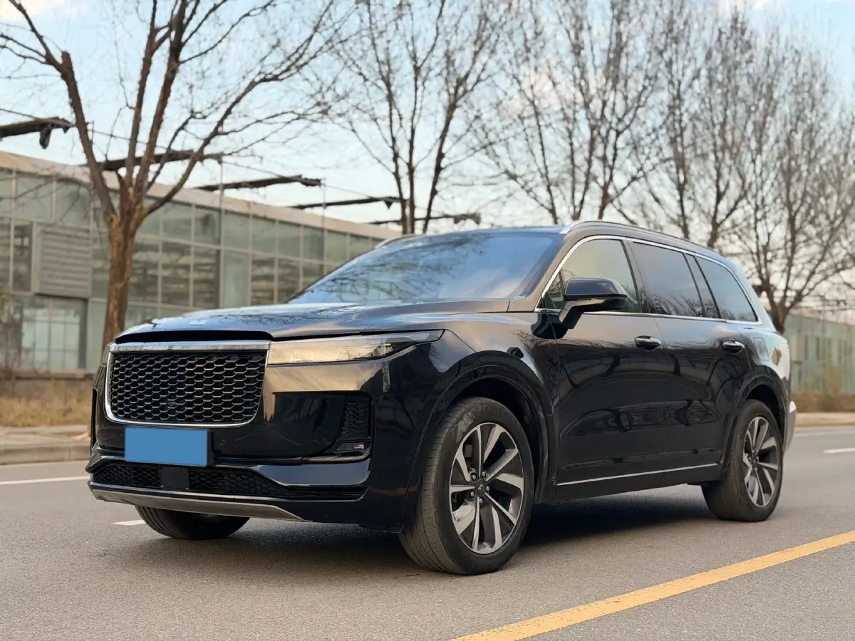 2021 Li ONE Range Extended 131HP REEV 40.5KWH