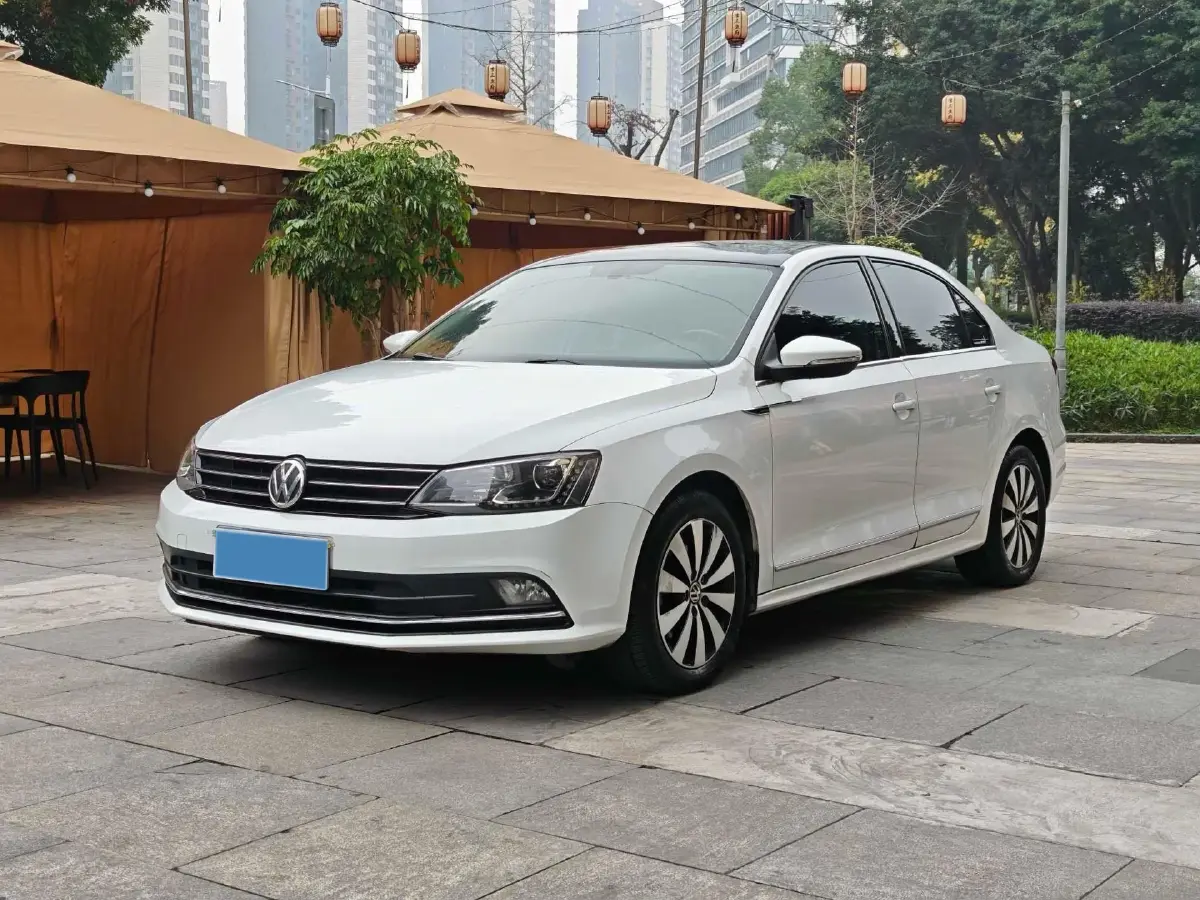 2018 Volkswagen Bora 1.4T 131HP L4 7DCT
