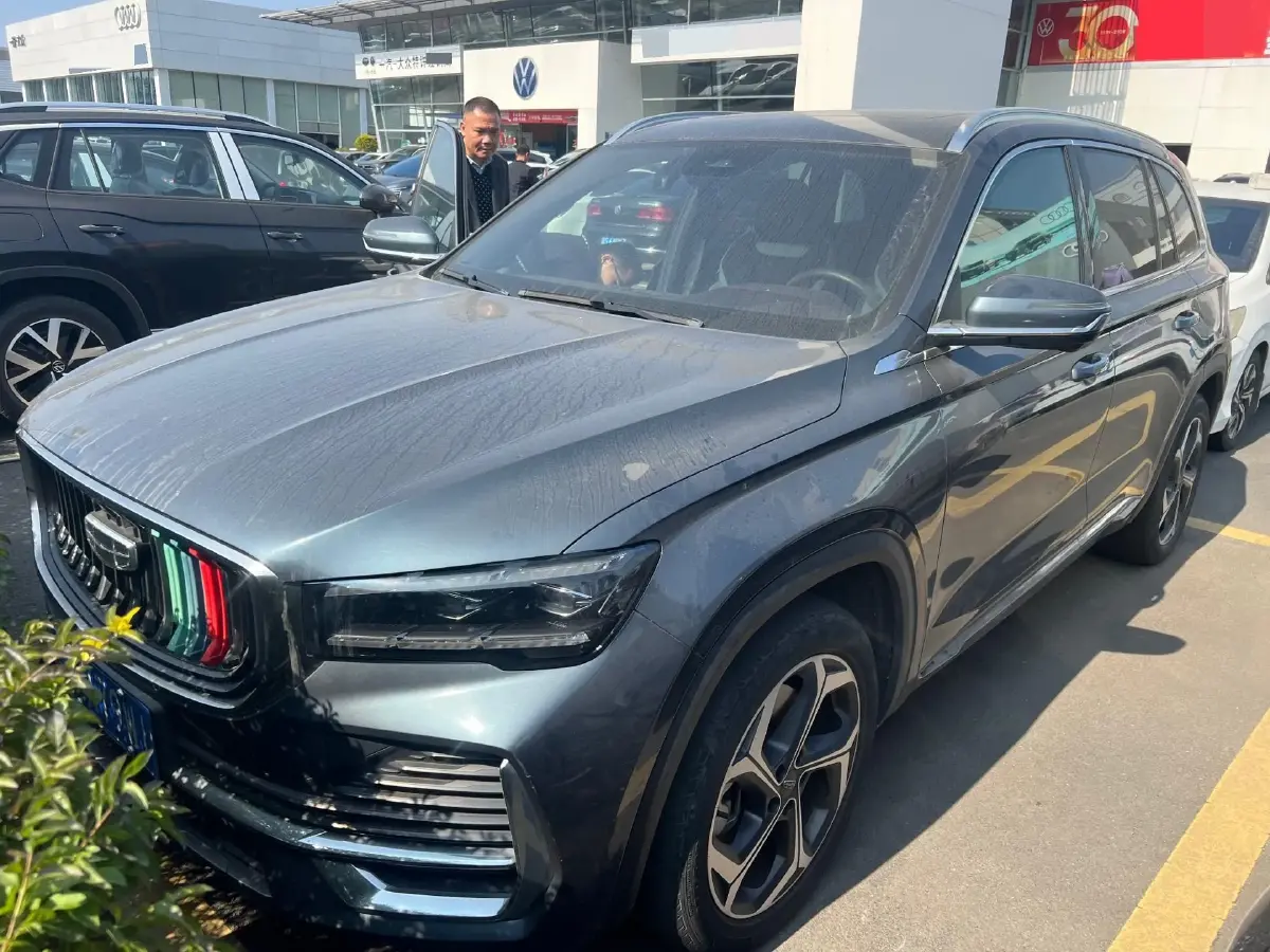 2021 Geely Monjaro 2.0T 238HP L4 8AT