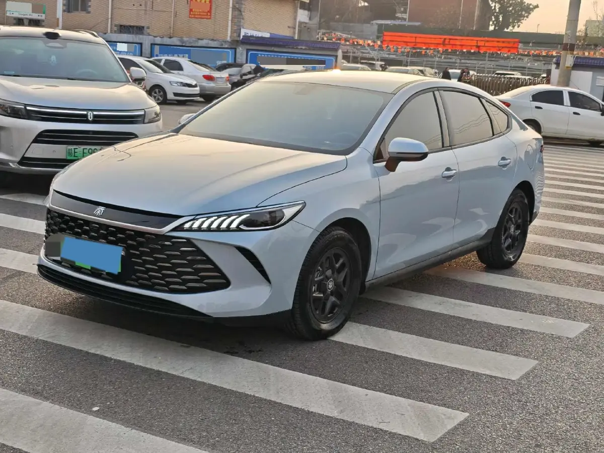 2025 BYD Qin Plus 1.5L 101HP L4 E-CVT PHEV 7.68KWH