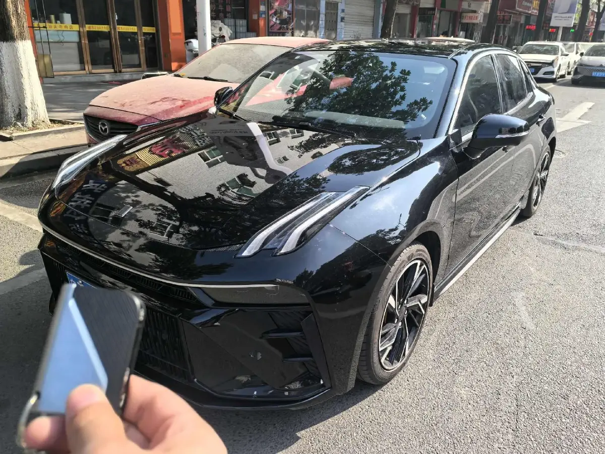 2023 LYNK&CO 03 2.0T 254HP L4 7DCT