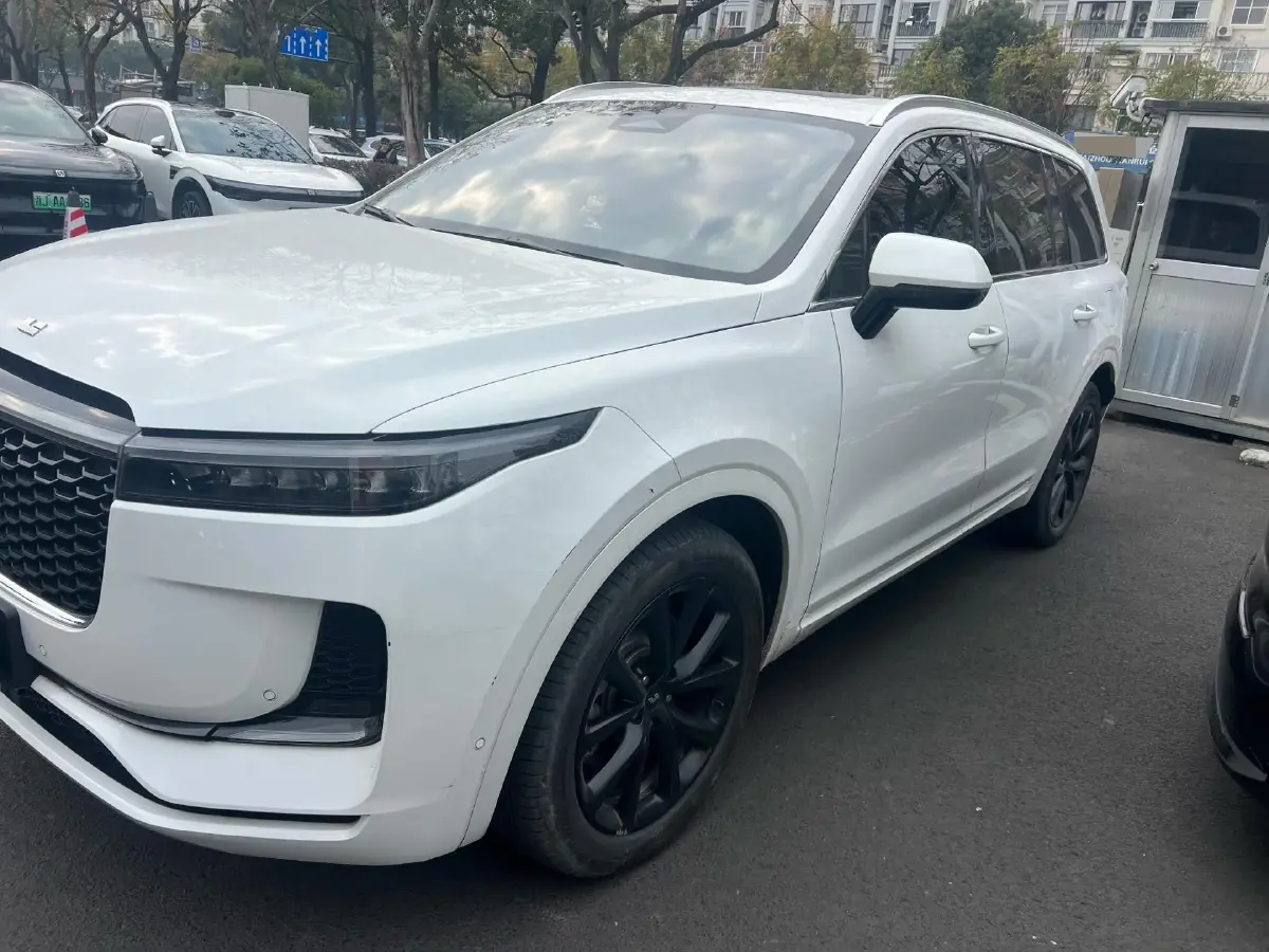 2021 Li ONE Range Extended 131HP REEV 40.5KWH