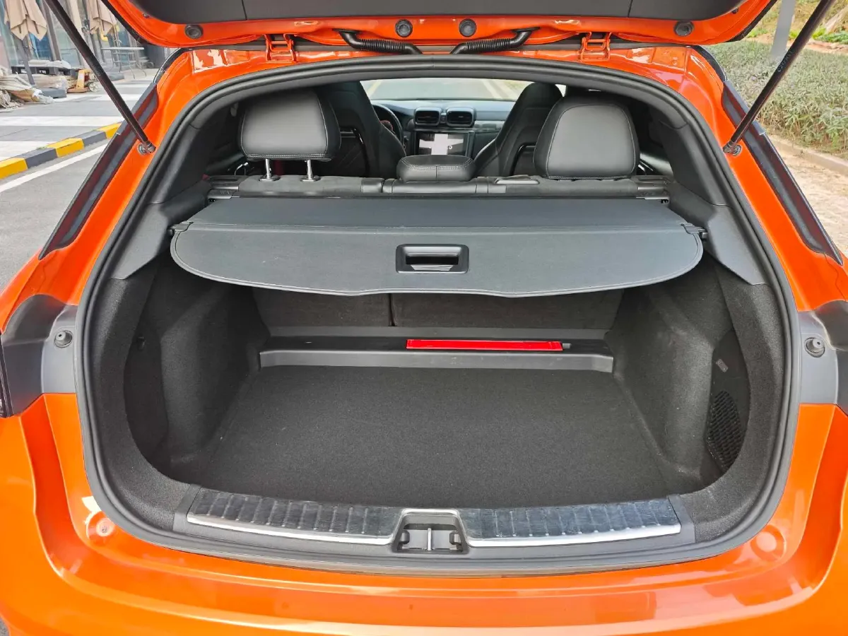 2021 LYNK&CO 02 Hatchback 2.0T 254HP L4 8AT,autocango,china used car exporter,china ev exporter,chinese used car exporter,chinese used ev exporter