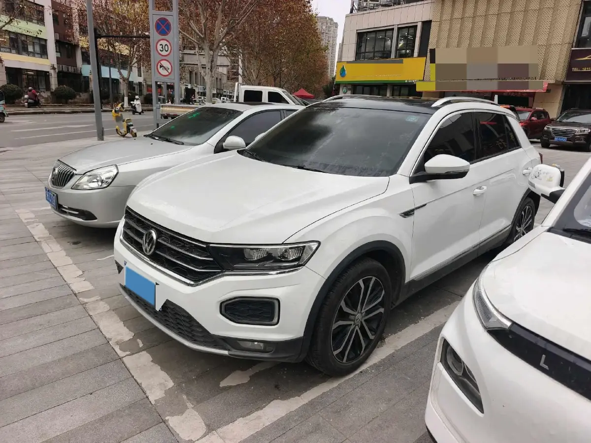 2019 Volkswagen T-Roc 1.4T 150HP L4 7DCT