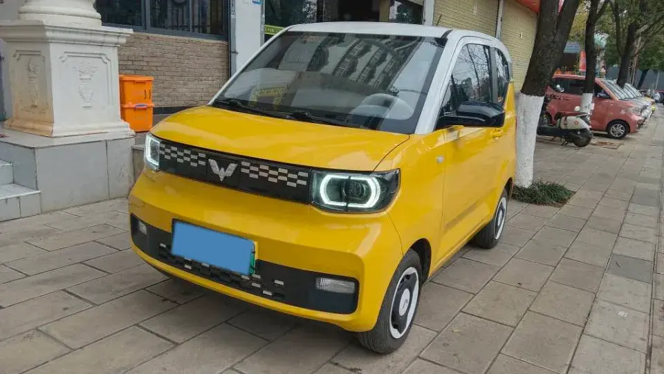 2021 WuLing HongGuang MINI EV BEV 13.9KWH