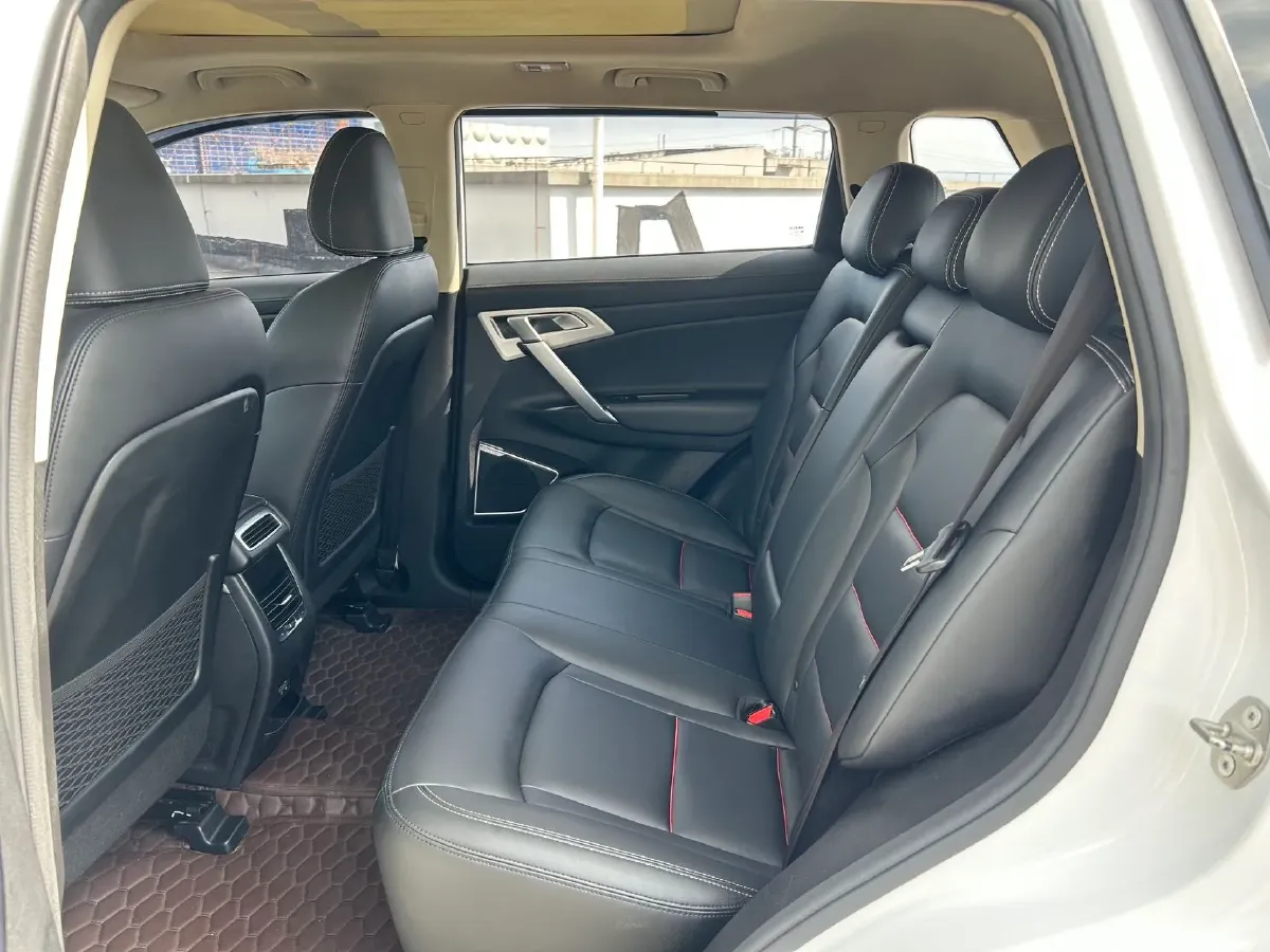 2017 Bestune X80 2.0L 147HP L4 6AT,autocango,china used car exporter,china ev exporter,chinese used car exporter,chinese used ev exporter