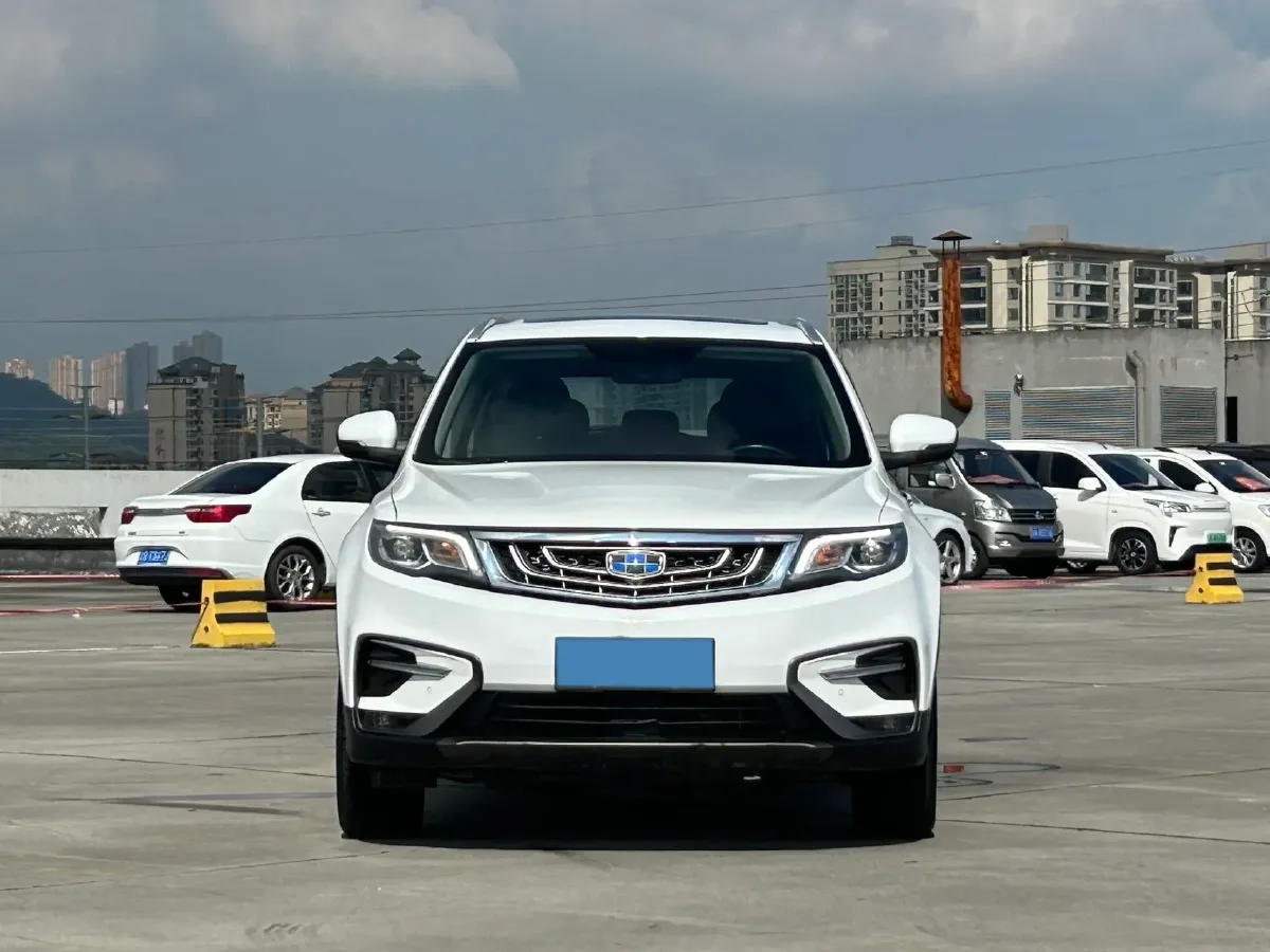 2017 Bestune X80 2.0L 147HP L4 6AT,autocango,china used car exporter,china ev exporter,chinese used car exporter,chinese used ev exporter
