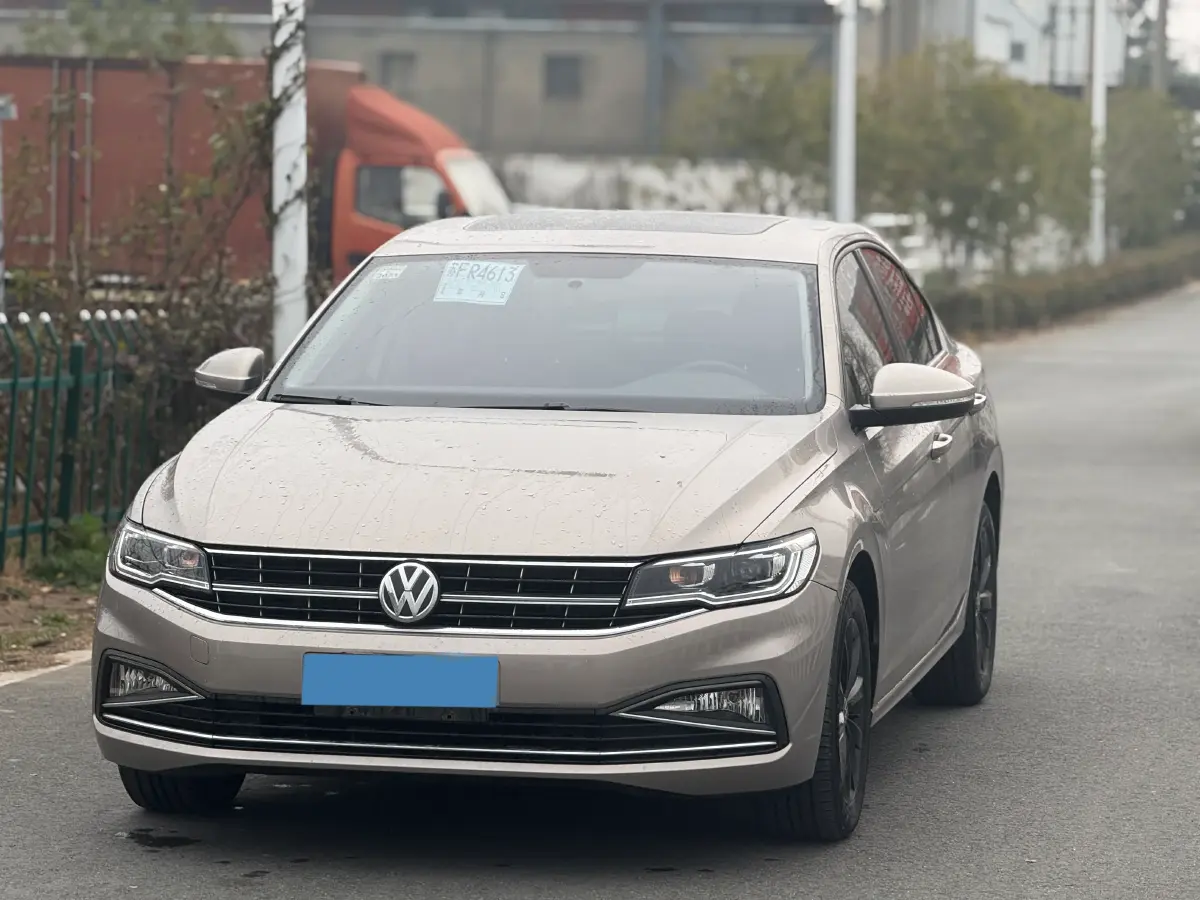 2021 Volkswagen Bora 1.5L 113HP L4 6AT