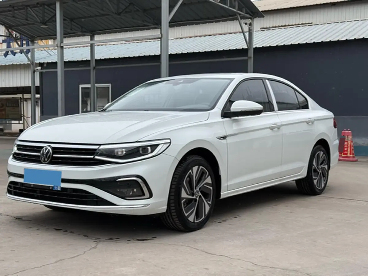 2025 Volkswagen Bora 1.5T 160HP L4 7DCT