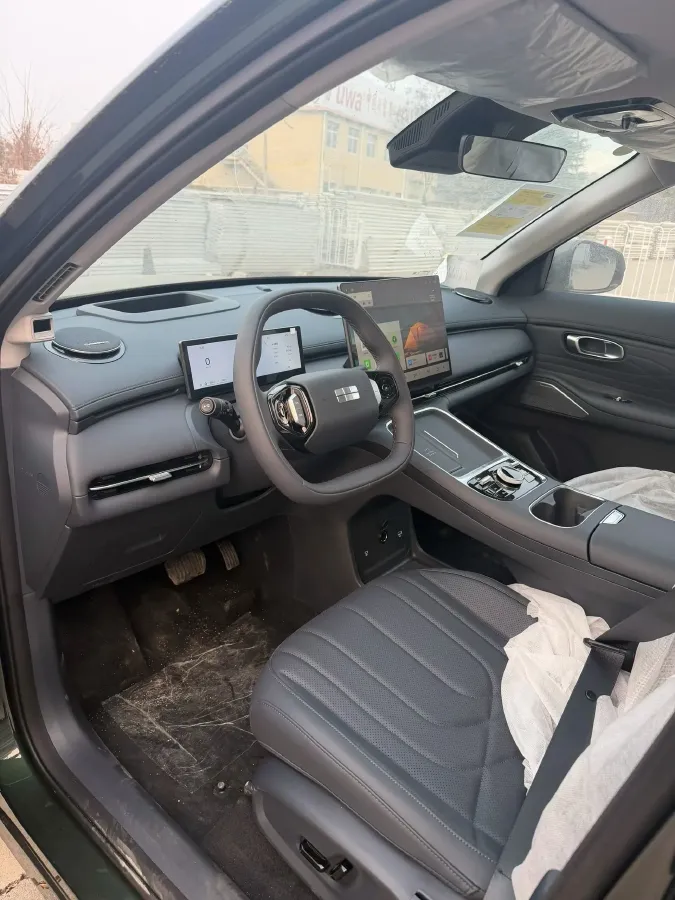 2026 Geely Galaxy Starship 7 1.5L 112HP L4 1DHT PHEV,autocango,china used car exporter,china ev exporter,chinese used car exporter,chinese used ev exporter