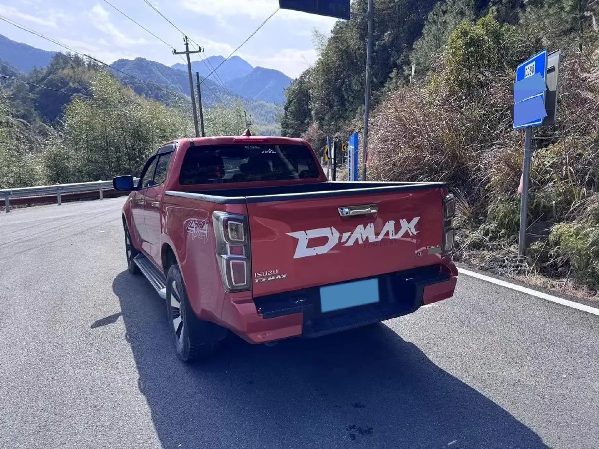 2021 Isuzu D-MAX 1.9T 163HP L4 6AT,autocango,china used car exporter,china ev exporter,chinese used car exporter,chinese used ev exporter