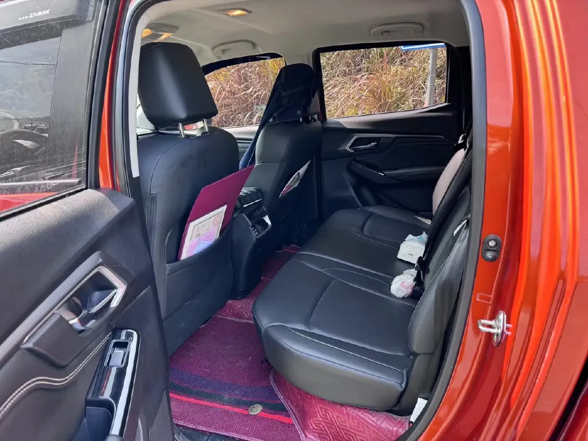 2021 Isuzu D-MAX 1.9T 163HP L4 6AT,autocango,china used car exporter,china ev exporter,chinese used car exporter,chinese used ev exporter