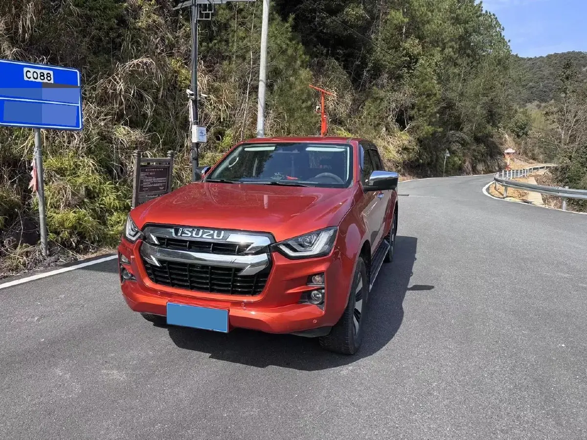 2021 Isuzu D-MAX 1.9T 163HP L4 6AT