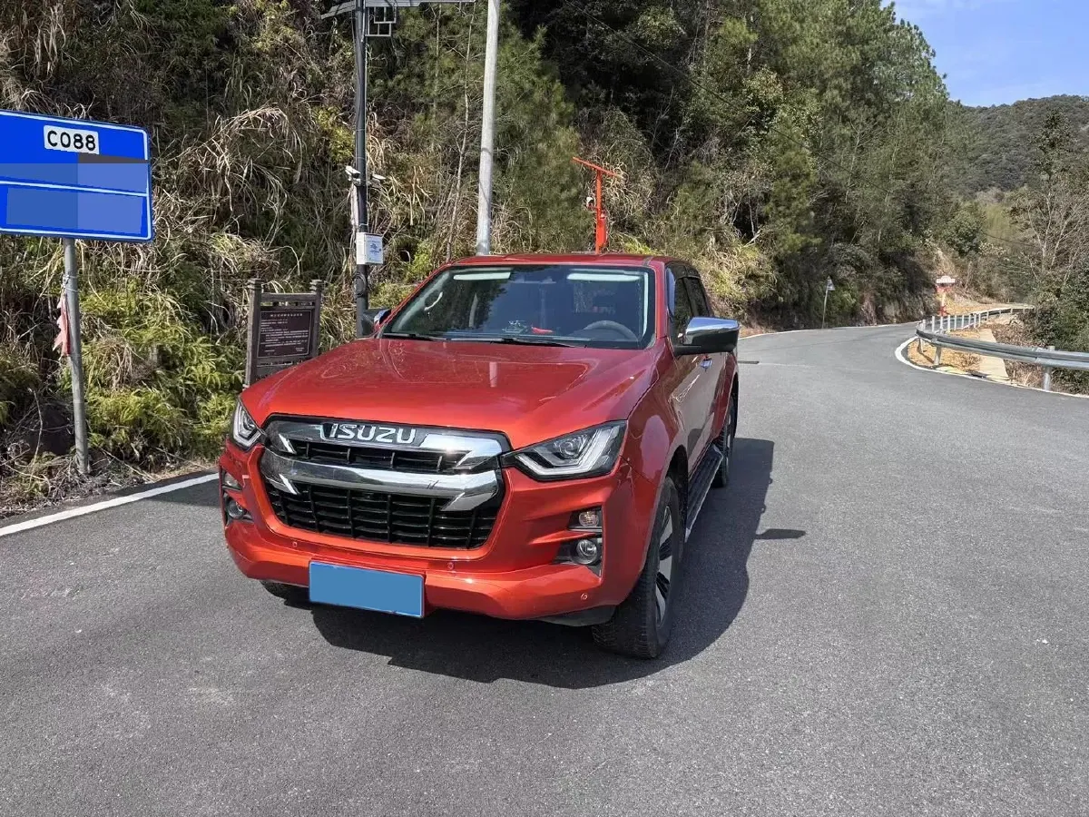 2021 Isuzu D-MAX 1.9T 163HP L4 6AT,autocango,china used car exporter,china ev exporter,chinese used car exporter,chinese used ev exporter