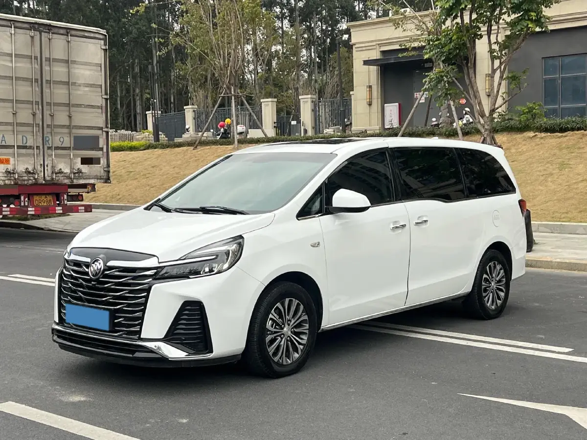 2022 Buick GL8 2.0T 237HP L4 9AT