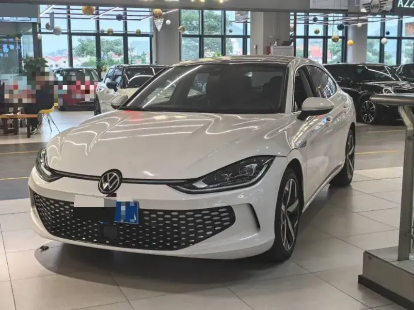 2022 Exceed TXL 2.0T 261HP L4 7DCT