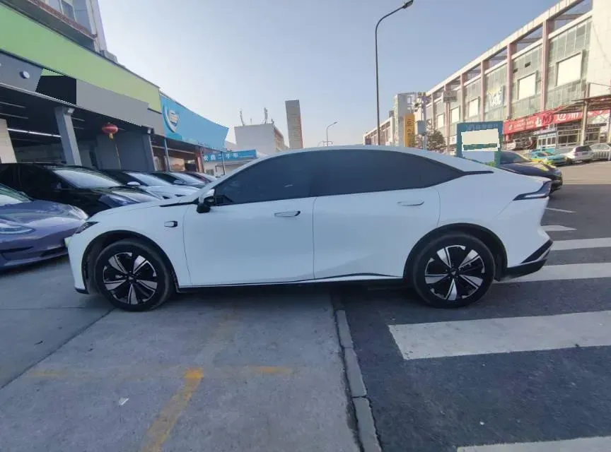 2025 ChangAn CS75 Plus 2.0T 233HP L4 8AT,autocango,china used car exporter,china ev exporter,chinese used car exporter,chinese used ev exporter