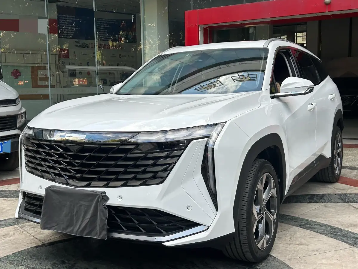 2024 Geely StarRay 1.5T 181HP L4 7DCT