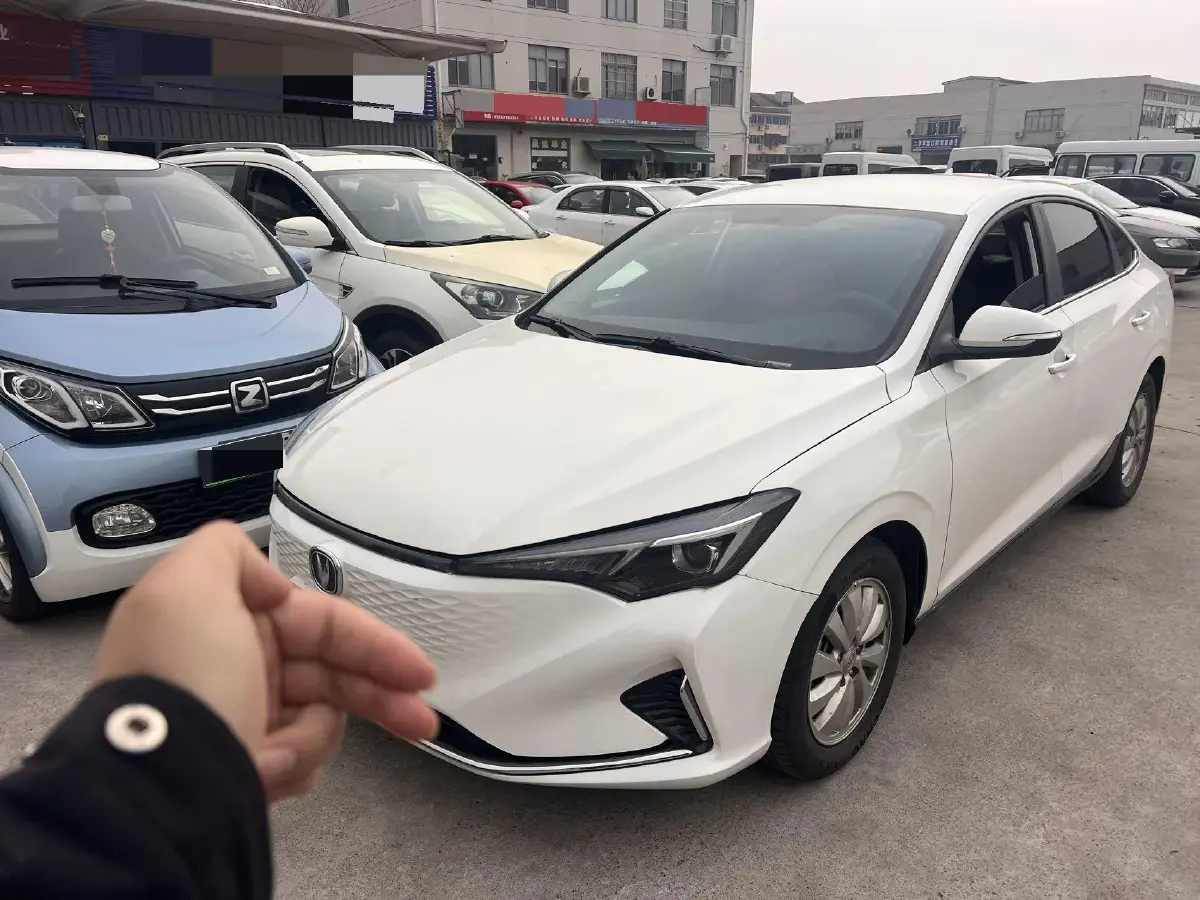 2022 ChangAn Eado BEV 47.78KWH